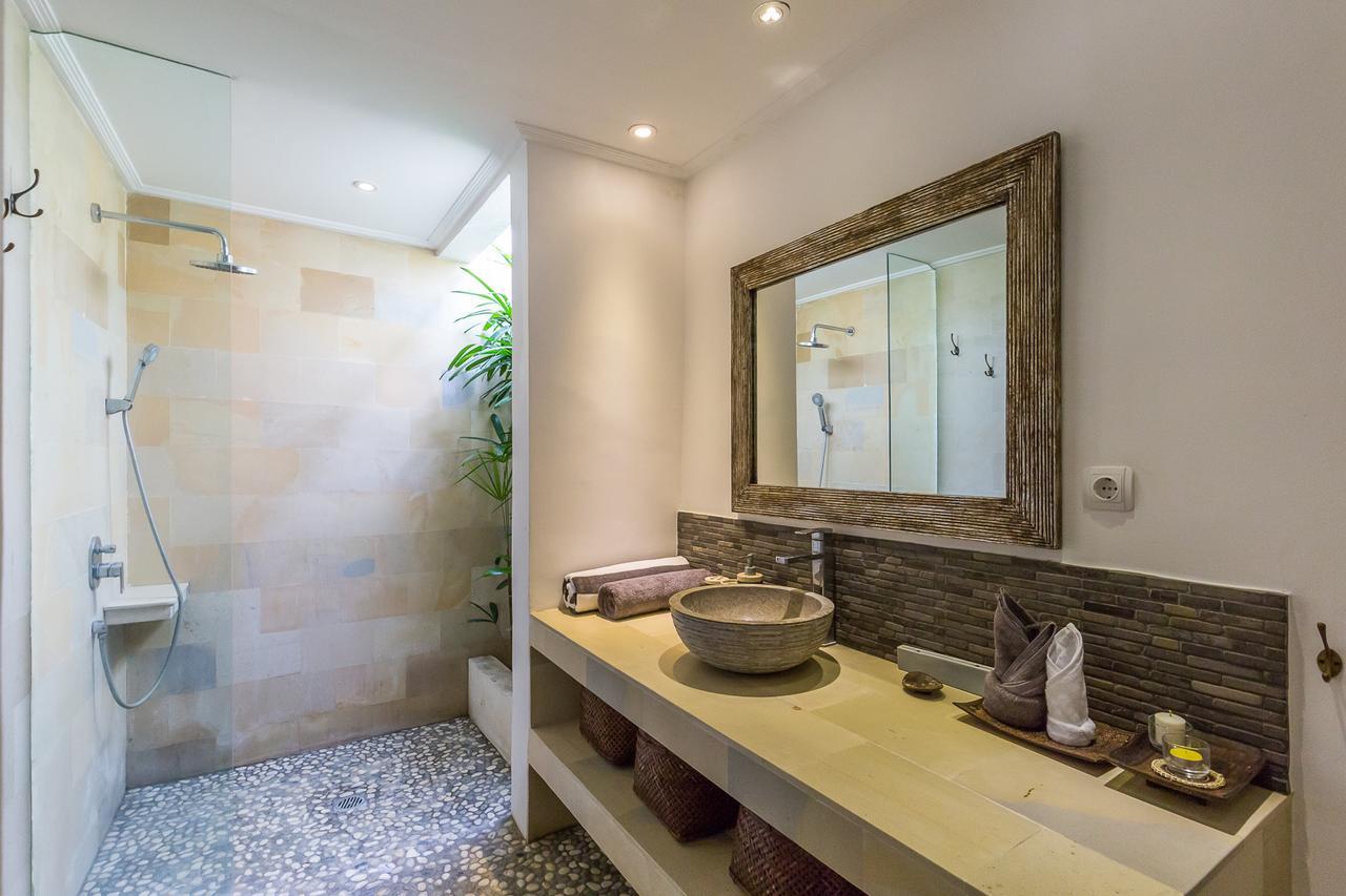 Villa Leelavadee Uluwatu Extérieur photo