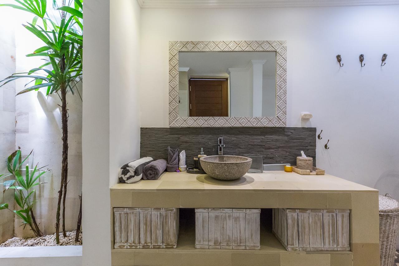 Villa Leelavadee Uluwatu Extérieur photo