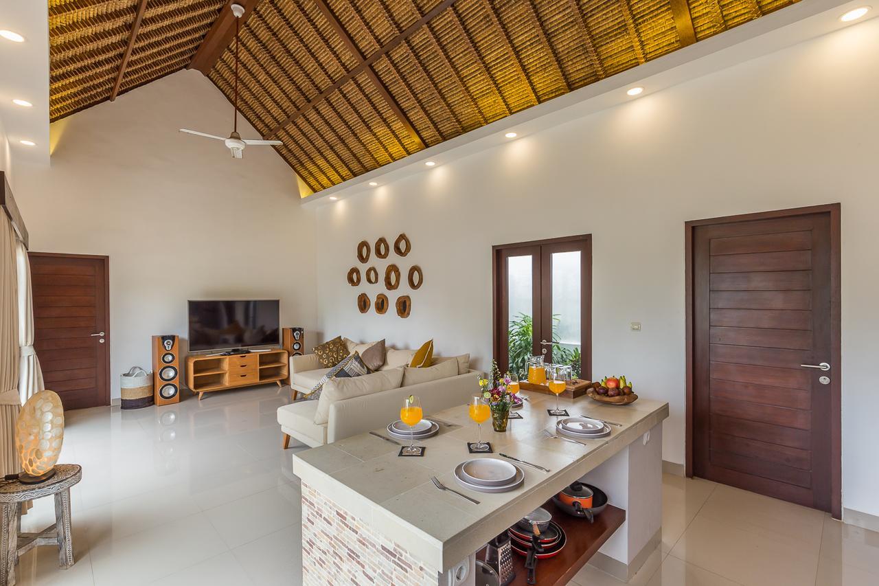 Villa Leelavadee Uluwatu Extérieur photo